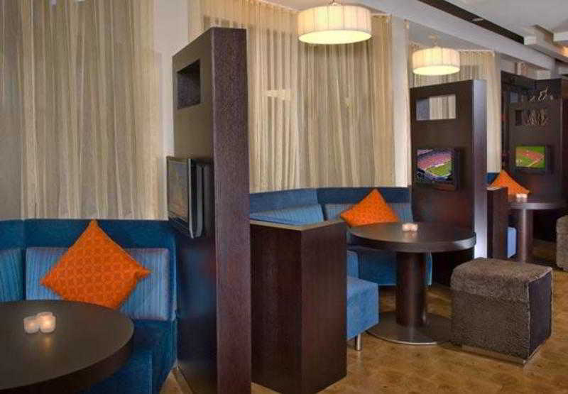 Courtyard By Marriott Fairfax Fair Oaks Hotel Exterior photo