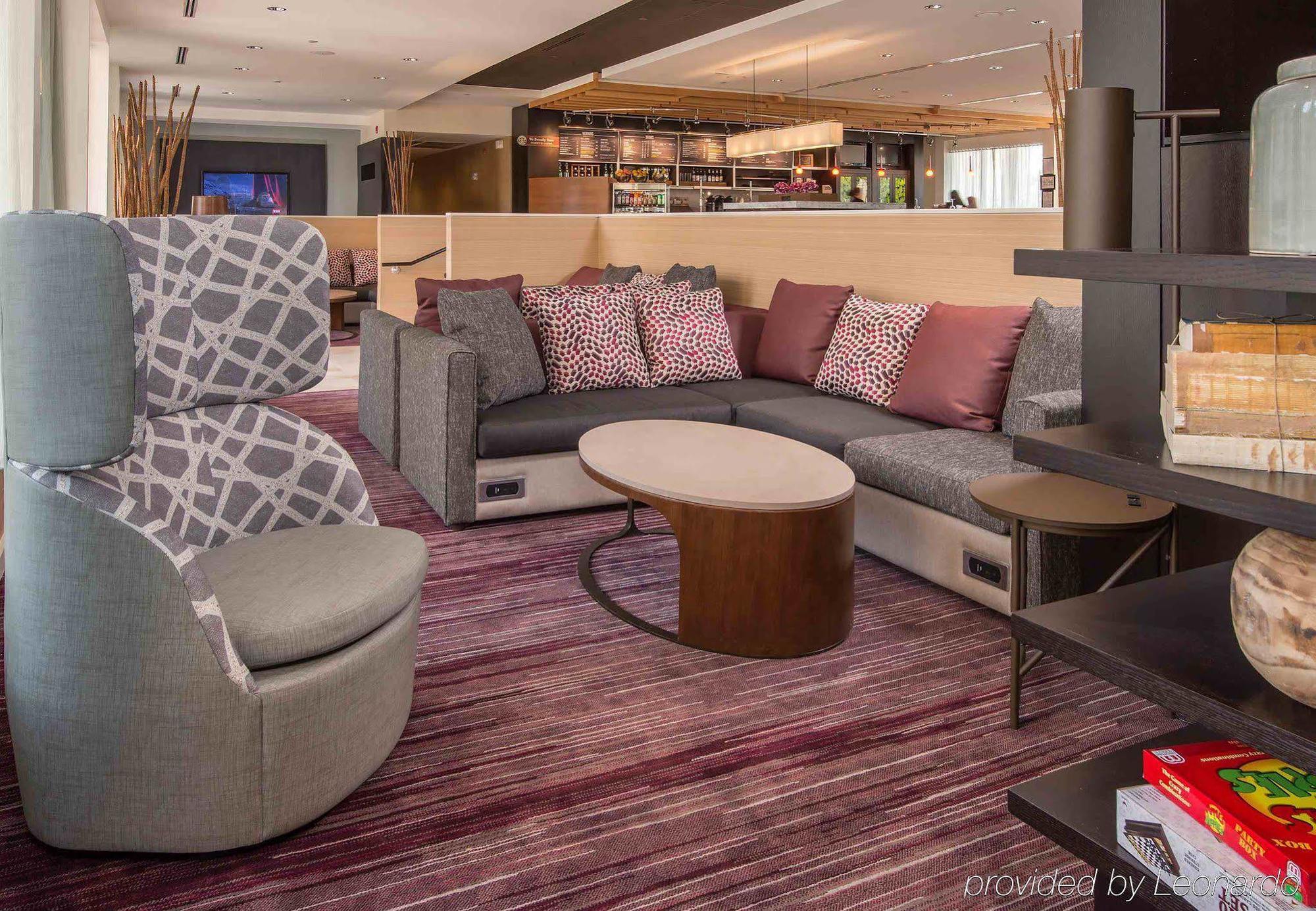 Courtyard By Marriott Fairfax Fair Oaks Hotel Exterior photo